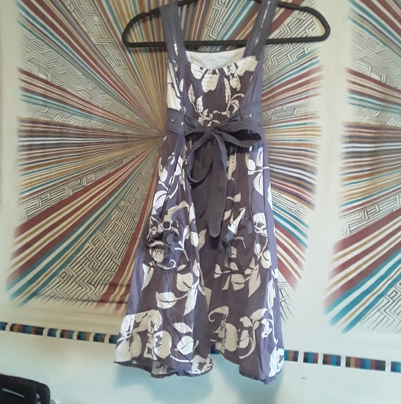 Guess L.A Girls 10-12yrs Purple/White Floral Dress - Picture 5 of 16